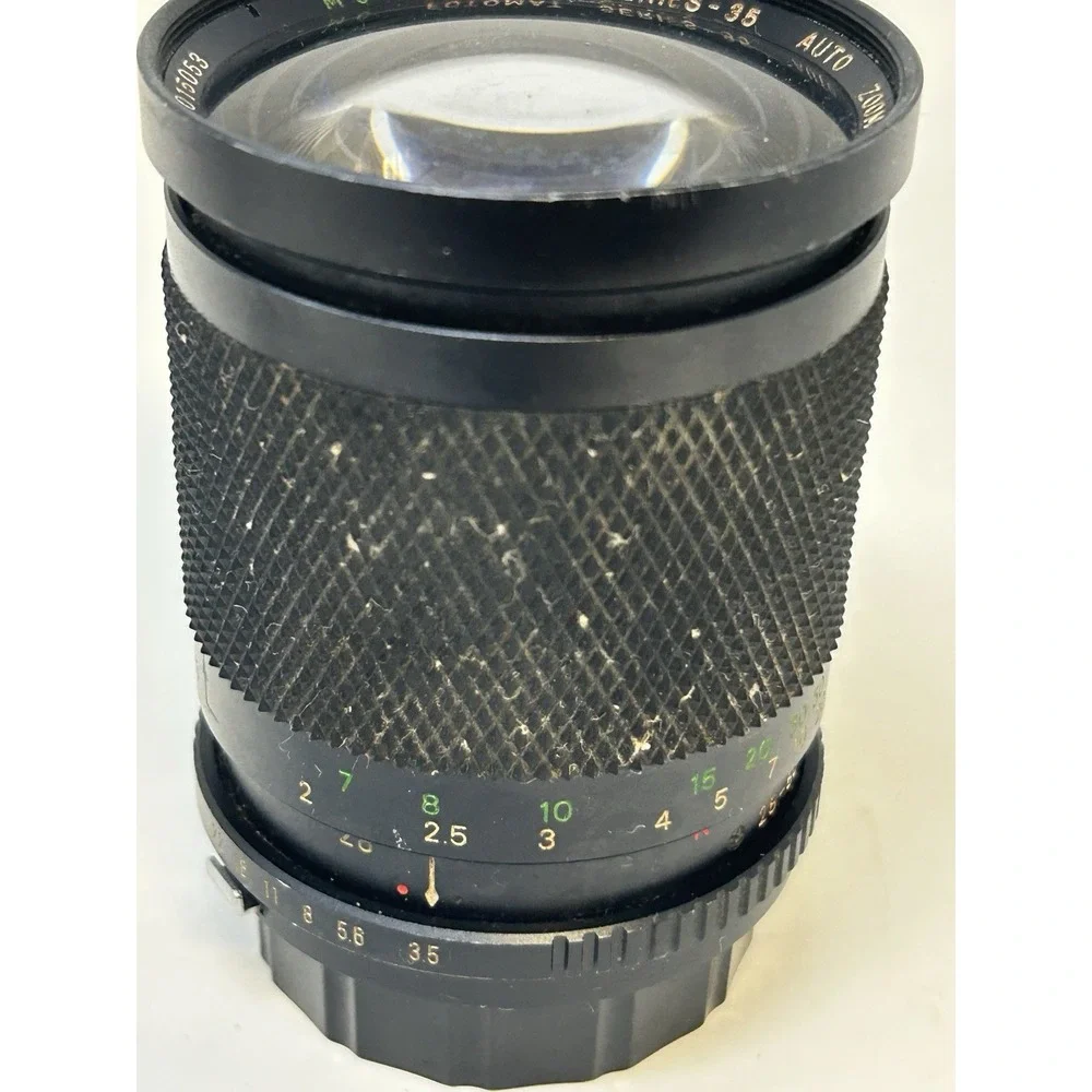 Olympus OM-1 35mm Film Camera w/ F.Zuiko 50mm f/1.8 + Fotomat 28–80mm Lens